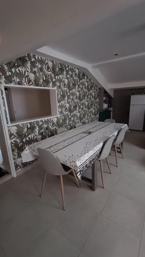 Maison T4 A 6 Minutes A Pieds De Sarlat Exterior photo